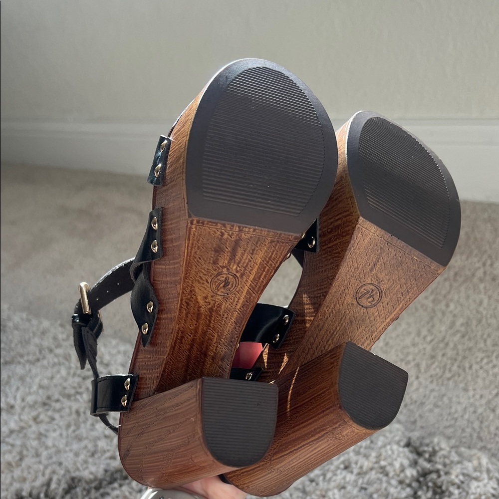 Mossimo Supply Co. Black and Brown Platform Heels - Picture 5 of 6